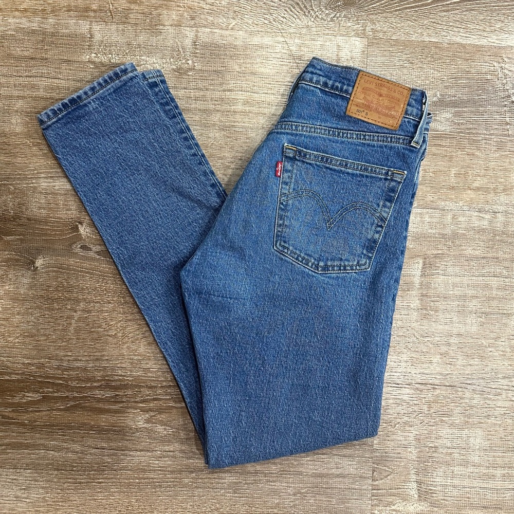 Levi’s premium 501 jeans